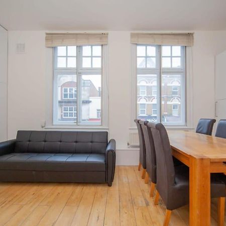 Lovely 2 Bedroom Apartment In Tooting ลอนดอน ภายนอก รูปภาพ
