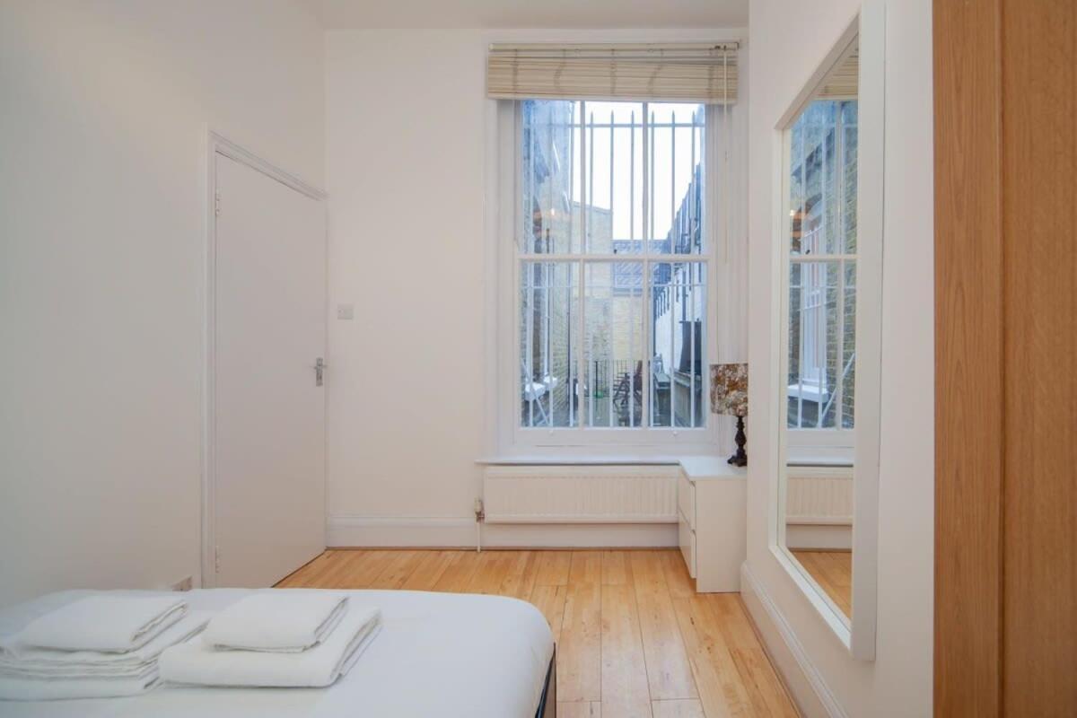 Lovely 2 Bedroom Apartment In Tooting ลอนดอน ภายนอก รูปภาพ